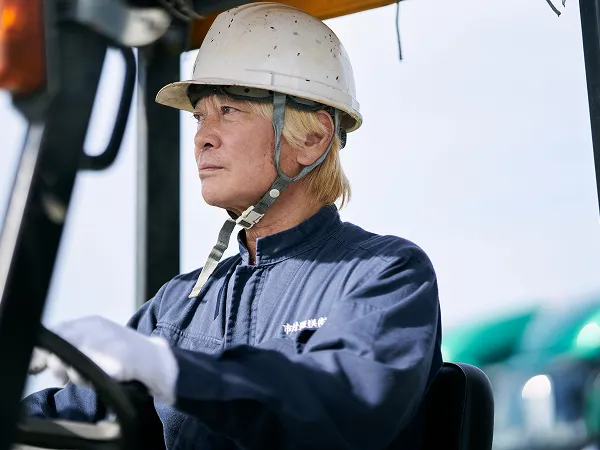 フォークリフト